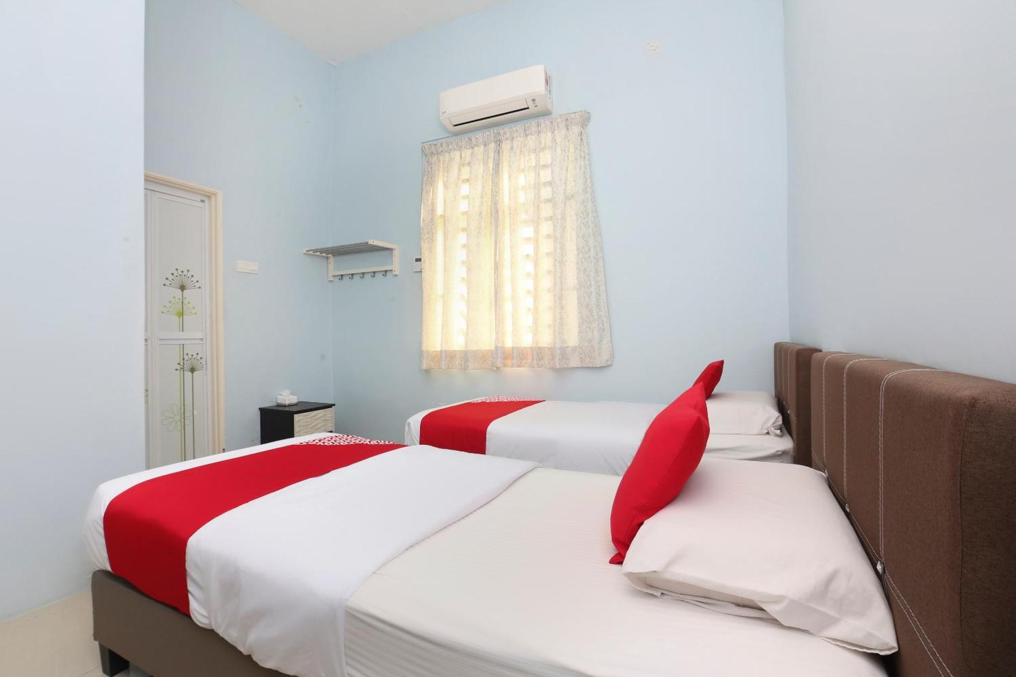 OYO 90132 Come Inn Premium Kuala Terengganu Exterior foto