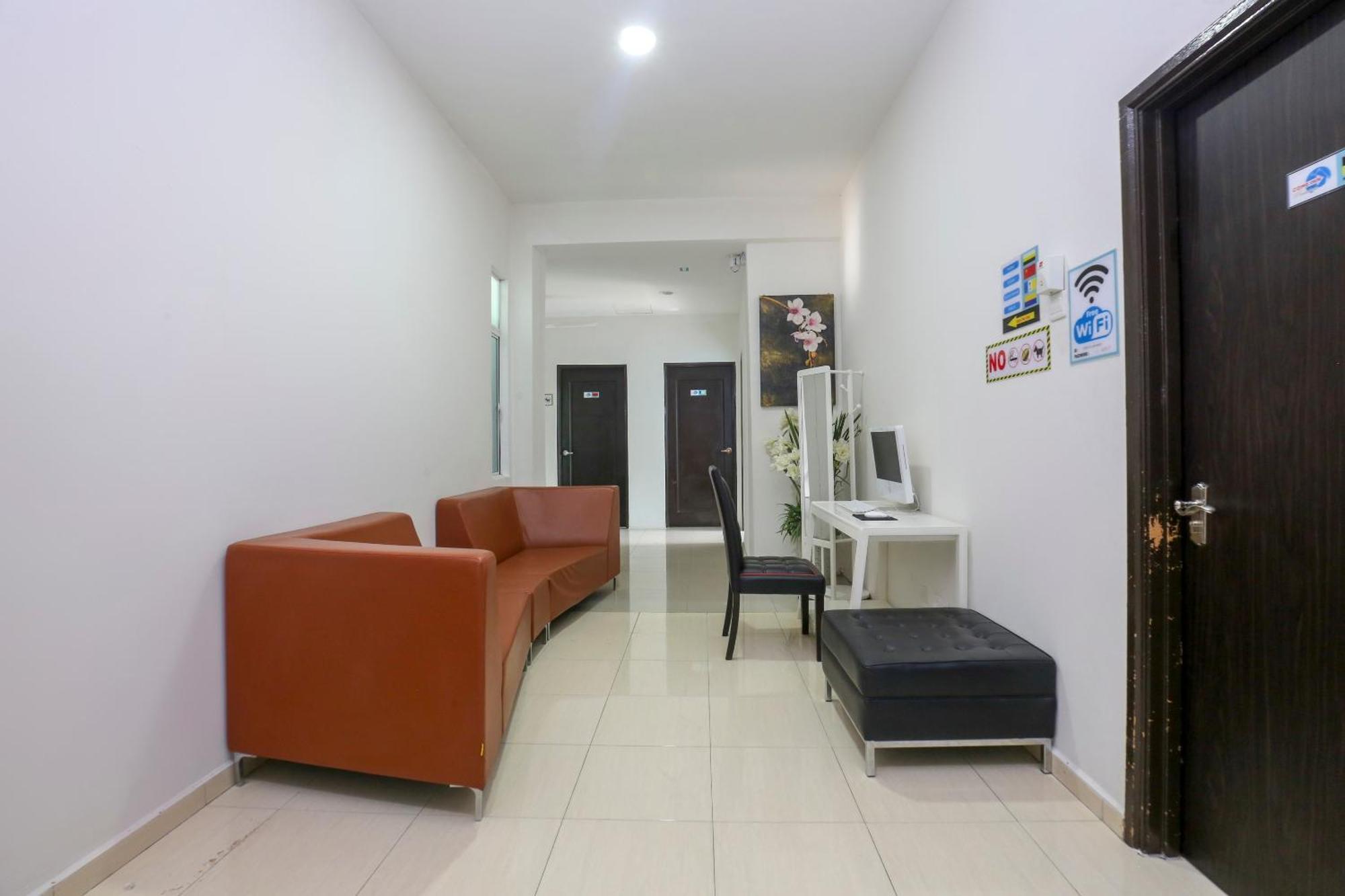 OYO 90132 Come Inn Premium Kuala Terengganu Exterior foto